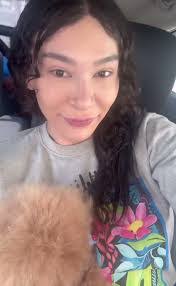 Tracy Britton's Instagram, Twitter & Facebook