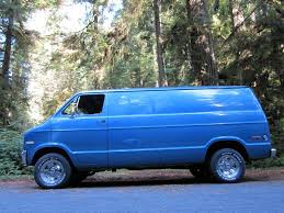 Van Dodge Rallonge Camion Vans Dodge Xxl Trucks Custom Vans Van Cool Vans