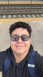 Raquel Guzman's Instagram, Twitter & Facebook