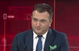 Sorularının yanıtını aratarak cem küçük hakkında bilgi sahibi olmak istiyor. Cem Kucuk Kimdir Nereli Boyu Ve Kilosu Kac Yasinda Hayati
