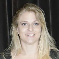 Paula Lenox's Instagram, Twitter & Facebook