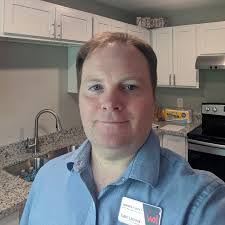 Casey Calloway's Instagram, Twitter & Facebook