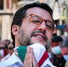 Il medico pneumologo giuseppe de donno si è tolto la vita. Corona In Italien Matteo Salvini Und Sein Merkwurdiger Plasma Doktor Welt