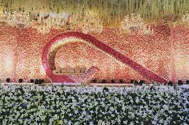 Wedding reception stage decoration ideas with flowers. Trending 16 Gorgeous Stage Decor Ideas For Your Wedding Reception Shaadiwish