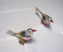Vintage Clip On Bird Ornaments Pretty Set Of 2 Small Antique Etsy Antique Christmas Decorations Bird Ornaments Glass Birds