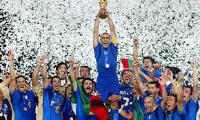 Acara empat tahun sekali ini akan diadakan di rusia sebagai tuan rumah melibatkan 32 pasukan yang bertanding untuk memenangi piala yang berprestij itu. Daftar Final Piala Dunia Fifa Dari Tahun Ke Tahun 1930 2018