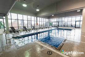 Find our restaurant hours, room service options and more. Hilton Garden Inn Montreal Centre Ville Review What To Really Expect If You Stay