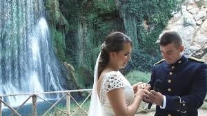 Disfruta de una comida tradicional en el restaurante piedra vieja. Trailer Boda Monasterio De Piedra Youtube