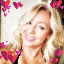 Debbie Crum's Instagram, Twitter & Facebook