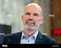 Adrian Hyde's Instagram, Twitter & Facebook