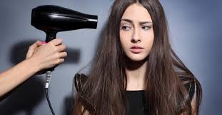 5 manières de préserver vos cheveux de la chaleur