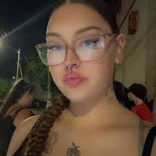 I'm having a problem. It keep feeling like I got to 💩 but there's no 💩  I'm pushing my bootyhole out and now it's just coming out everytime I have  to use