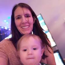 This shtocking sleighz 🎅🎄 Drop your favorite Christmas gif for a chance  at this holiday shwag.