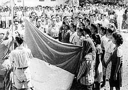  era komunis di malaya:konflik paling besar ialah konflik namun semenjak pru ke4 (1974) hingga pru ke 12 (2008) tidak wujud sebarang kekacauan etnik. Revolusi Nasional Indonesia Wikipedia Bahasa Indonesia Ensiklopedia Bebas
