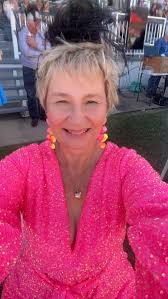 Pretty in PINK! Mamma Knows Melbourne went