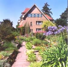 2,402 likes · 59 talking about this · 610 were here. Karl Foerster Pragte Die Moderne Gartenkultur Monumente Online