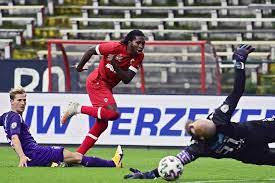Beerschot has so far a fantastic season and holzhauser is the key of their success. De Ploeg Van T Stad Als Leider Antwerp Wint Spektakelrij Gazet Van Antwerpen Mobile