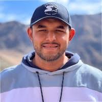 50+ "Elvis González" profiles