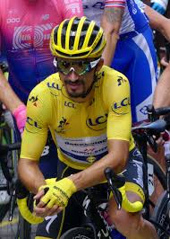Le maillot jaune pour julian alaphilippe après la 2e étape. Fichier Julian Alaphilippe Maillot Jaune Depart 19e Etape Du Tour De France 2019 Jpg Wikipedia