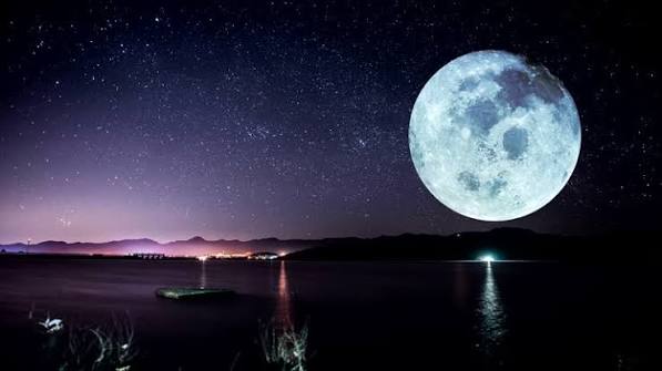 476 Full Moon In Blue Water Stock Videos, Footage, & 4K Video Clips - Getty  Images