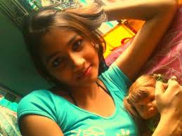 esha kaur (@eshakaur1)