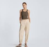The Chino in Buttersoft | Parchment