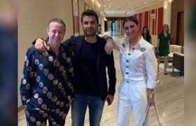 Laurentiu reghecampf a spus în direct la dolcesport că în spatele scandalului declansat de cornel dinu se află de fapt impresarul fifa dumitru tudor. Scandalul Dintre Reghecampf Si Daum Continua NevastÄƒ Mea Are Å£ E Mai Mari