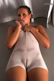 Visit for the hottest leggings and yoga pants videos!••• Sexy Girls Yoga Pants Camel Toe Homemade Fuck