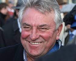 Christie Soles's Instagram, Twitter & Facebook