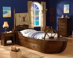 Pirate Ship Bed And The Dark Blue Walls Erkek Bebek Yatak Mobilya Dekor