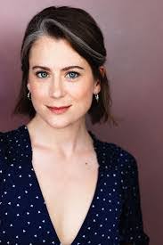 Sara Young's Instagram, Twitter & Facebook