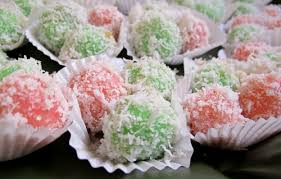 Namun, kamu harus mengetahui terlebih dahulu disarankan bagi kamu untuk membuat resep klepon tepung beras rose brand agar hasilnya lebih baik. Resep Kue Klepon Ketan