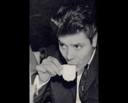 Dear Cliff fans, game time; of which Cliff song is this the intro❓Please no  giphies in the comments‼️, intro n533