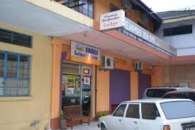 Kota kinabalu handicraft market sits along the waterfront in kota kinabalu and used to be called pasar filipino, or the filipino market. Menengok Kepolosan Alam Sabah Borneo