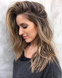 We Have All Dreamed Of Having A Hair Color Different From The One We Naturally Produce This Dream Encourages Us To Hair Styles Long Hair Styles Balayage Hair