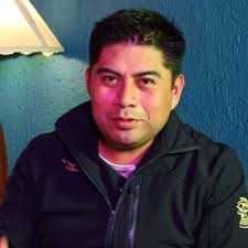 LA SECTA DE FAMOSOS con Uriel Reyes de @Relatosdelanoche