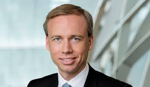 On 4 june 1999, deutsche bank merged its deutsche morgan grenfell and bankers trust to became deutsche asset management (dam) with robert smith as the ceo. Deutsche Bank S Incoming Asia Pacific Ceo To Begin Term From Singapore Foreign Brief