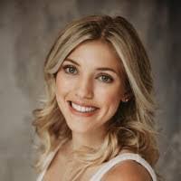 Amy Klinefelter's Instagram, Twitter & Facebook