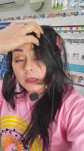 Acompáñame a ver un regalito que me llegó de cris_figueroa_jewelry en  Instagram y Q Figueroa Cristina la puedes seguir. #agradecida  #crisfigueroajewelry #prendas #estilo #elegancia La risa cura el alma ⚘️