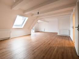 Wohnung zur miete in esslingen. 3 Zimmer Wohnung Zu Vermieten Gollenstrasse 39 73733 Esslingen Am Neckar Esslingen Kreis Mapio Net