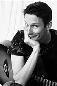 Artists : 9 Star Media