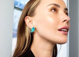 Opal Best's Instagram, Twitter & Facebook