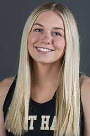 Hailey Walker's Instagram, Twitter & Facebook