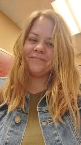 Hairstylist for thick, long hair in Sheridan area