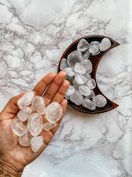 White quartz has the meaning and properties to purify negative energy. What Are Healing Crystals Popular Crystals Their Meanings Allure