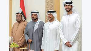 الشيخ خليفة بن زايد بن سلطان بن زايد بن خليفة بن شخبوط بن ذياب آل نهيان الفلاحي (7 سبتمبر 1948) رئيس دولة الإمارات العربية المتحدة وحاكم إمارة أبو ظبي القائد الأعلى للقوات المسلحة لدولة الإمارات العربية المتحدة. Ø·Ø­Ù†ÙˆÙ† Ø¨Ù† Ù…Ø­Ù…Ø¯ ÙˆÙ†Ù‡ÙŠØ§Ù† ÙˆØ³ÙŠÙ ÙˆÙ…Ù†ØµÙˆØ± ÙˆØ¹Ù…Ø± Ø¨Ù† Ø²Ø§ÙŠØ¯ ÙŠØ­Ø¶Ø±ÙˆÙ† Ø£ÙØ±Ø§Ø­ Ø§Ù„Ø¹Ø§Ù…Ø±ÙŠ
