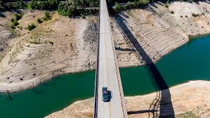 Water levels at lake oroville have dropped to 42 percent of its 3,537,577. Drought Saps California Reservoirs As Hot Dry Summer Looms Wrgb