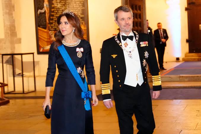 Queen Mary of Denmark glitters in her diamond wedding tiara as she joins  husband King Frederik at a state banquet in Estonia | Tatler