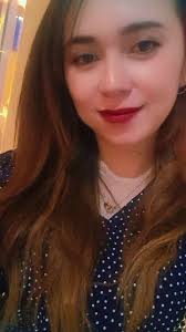 Kris Tine (@kris.tine404)