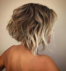 When choosing hair colors, you can also choose a lighter color that is quite assertive. Highlights For Short Hair